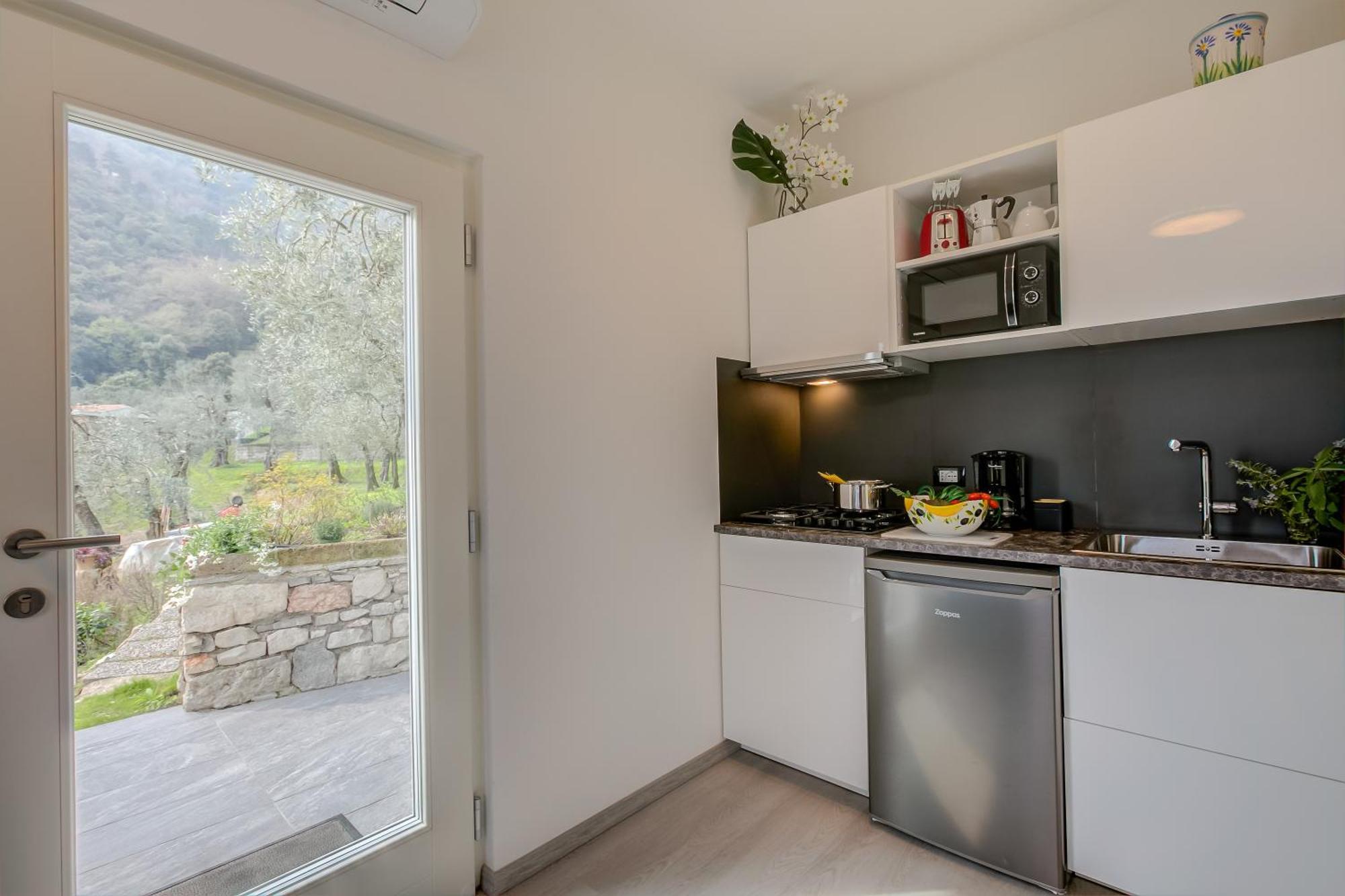Relais Nanzello Garda Living 1 And 2 Villa Limone sul Garda Exterior photo