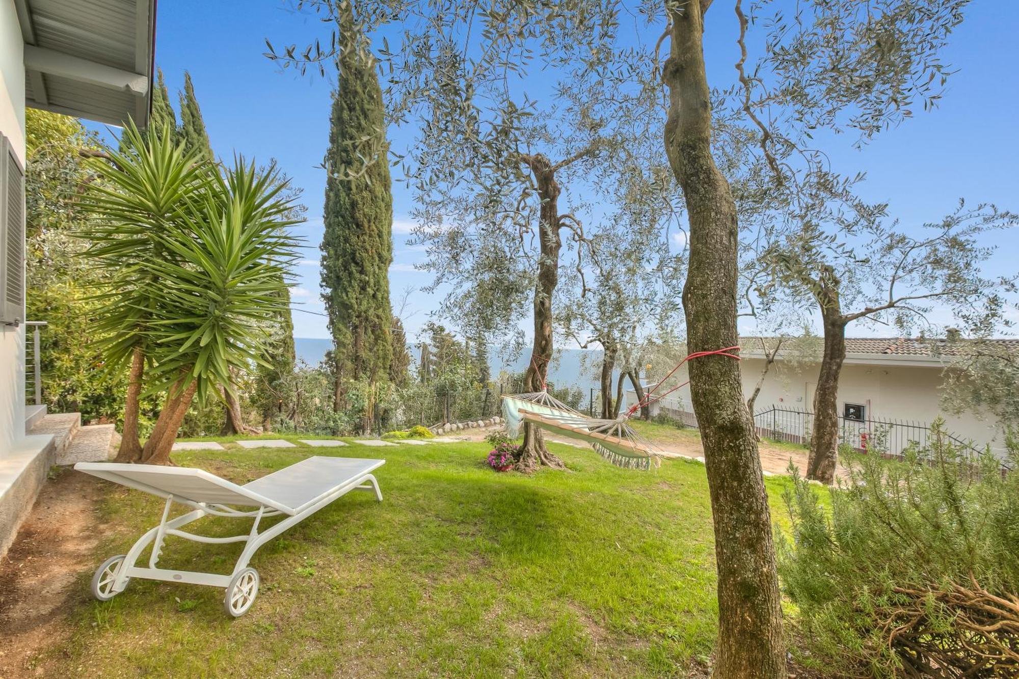 Relais Nanzello Garda Living 1 And 2 Villa Limone sul Garda Exterior photo
